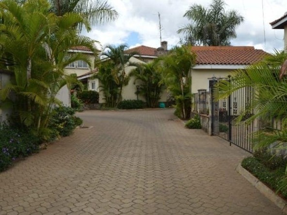 4 bedroom Townhouse for sale in Kilimani