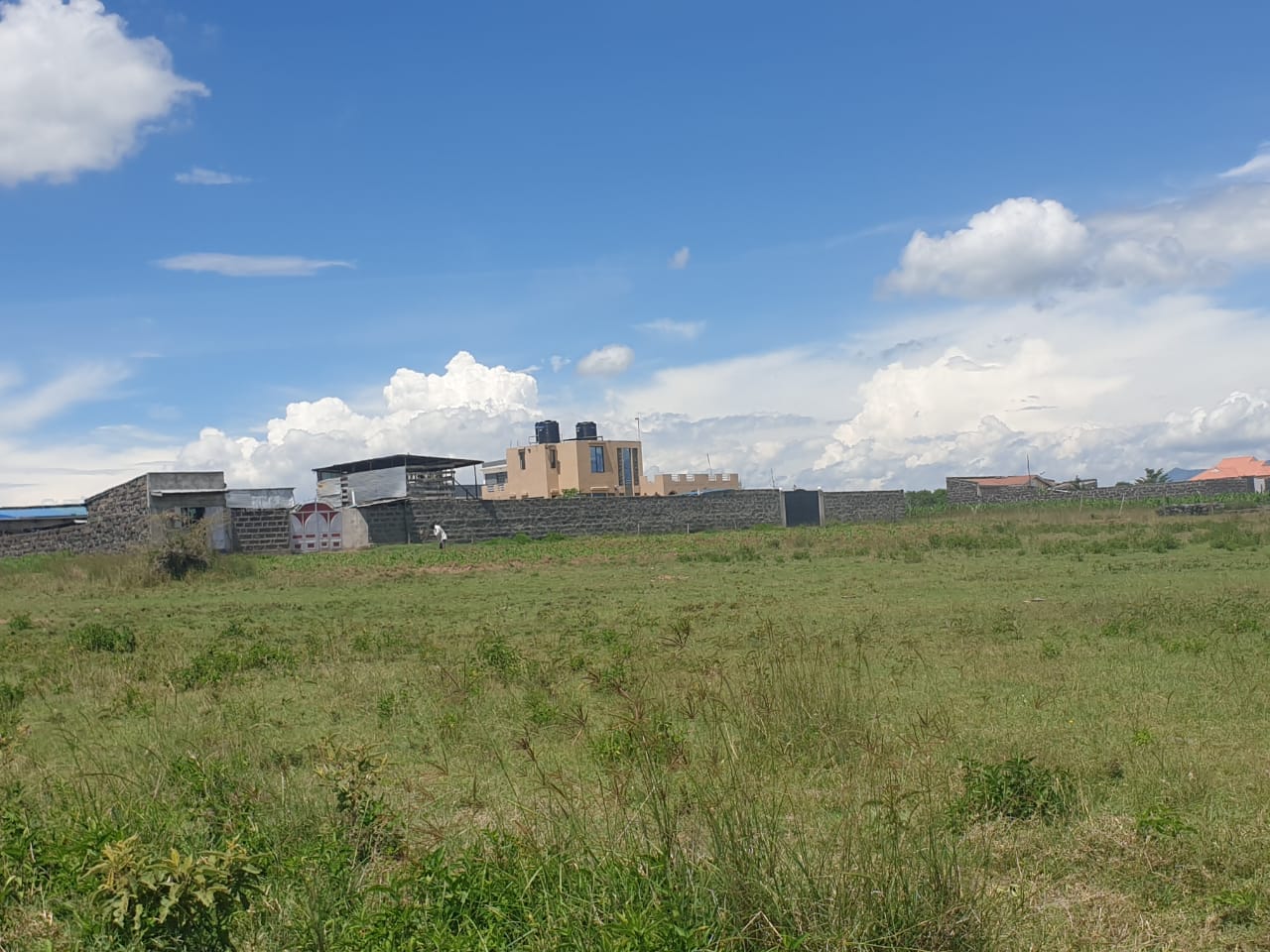 Land for sale in mwariki