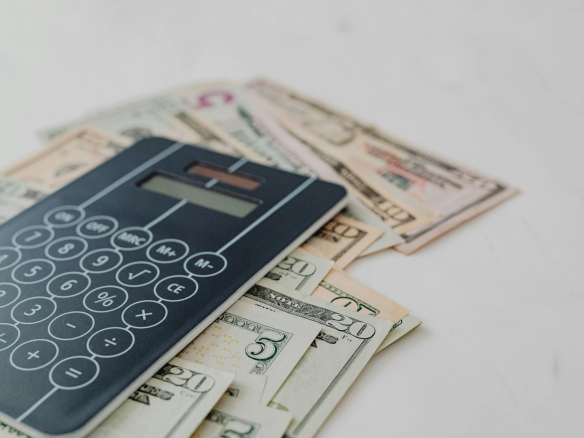 startup valuation methods illustration for Startup Valuation vs Established Business: Crucial Differences for Investors