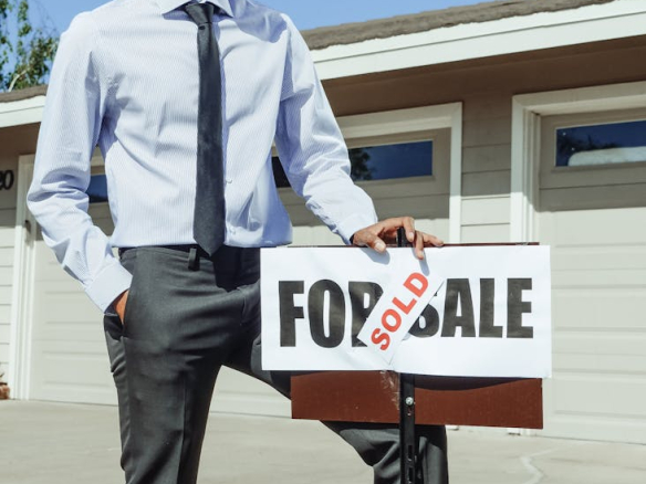 Real estate agents in Nairobi, Kiambu, and Nakuru offer fast, effortless land sale.