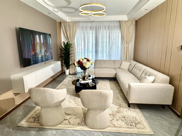 Luxury Furnished 2-Bedroom Apartment to Let – Riverside One Residency